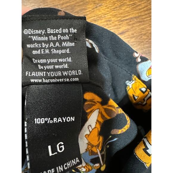 Disney Winnie The Pooh Halloween Women Large Button Her Universe All Over Print - Picture 8 of 12